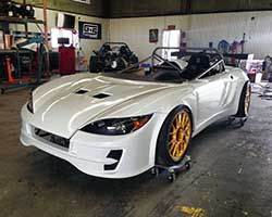 The 818 kit car uses as much of a 2002-2007 Subaru Impreza WRX  platform as possible without compromising the simple, lightweight, and affordable design from Factory Five Racing